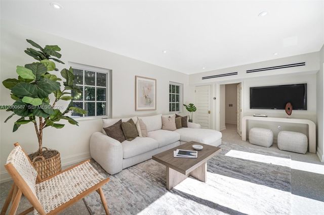 909 Roderigo Avenue, Coral Gables, FL 33134