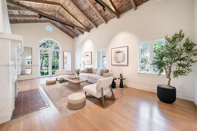 909 Roderigo Avenue, Coral Gables, FL 33134