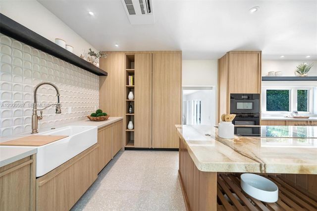 909 Roderigo Avenue, Coral Gables, FL 33134