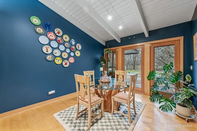 2655 Crestwood Lane, Riverwoods, IL 60015