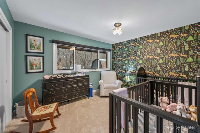 2655 Crestwood Lane, Riverwoods, IL 60015