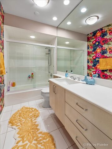 2655 Crestwood Lane, Riverwoods, IL 60015