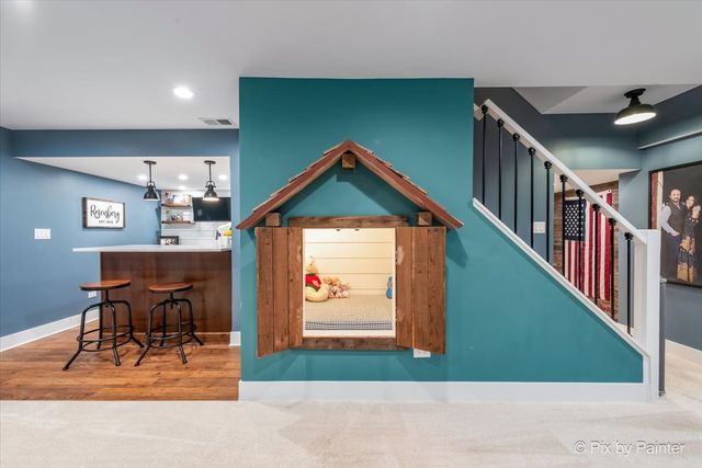 2655 Crestwood Lane, Riverwoods, IL 60015