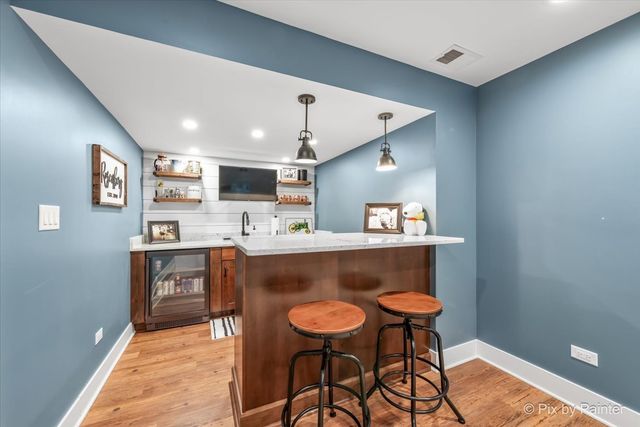 2655 Crestwood Lane, Riverwoods, IL 60015