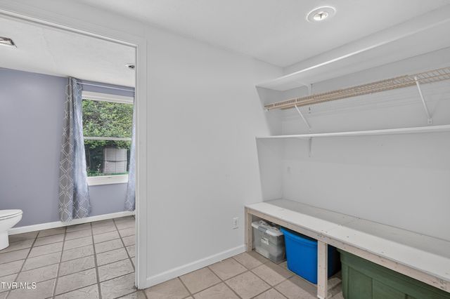 20831 Deer Run Drive A, Abingdon, VA 24211