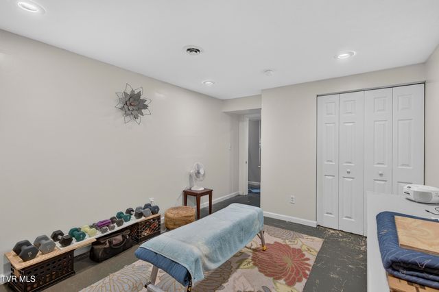 20831 Deer Run Drive A, Abingdon, VA 24211