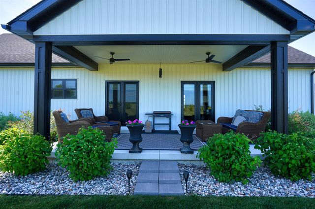 184 Queens Creek Drive, Frankenmuth, MI 48734