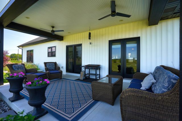 184 Queens Creek Drive, Frankenmuth, MI 48734