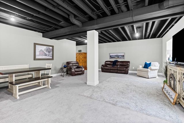 184 Queens Creek Drive, Frankenmuth, MI 48734