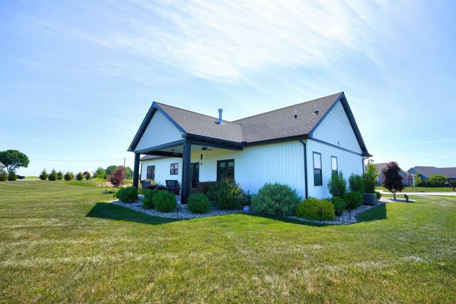 184 Queens Creek Drive, Frankenmuth, MI 48734