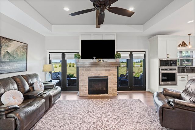 184 Queens Creek Drive, Frankenmuth, MI 48734