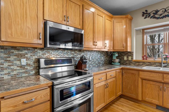 31104 Morley Drive, Lindstrom, MN 55045