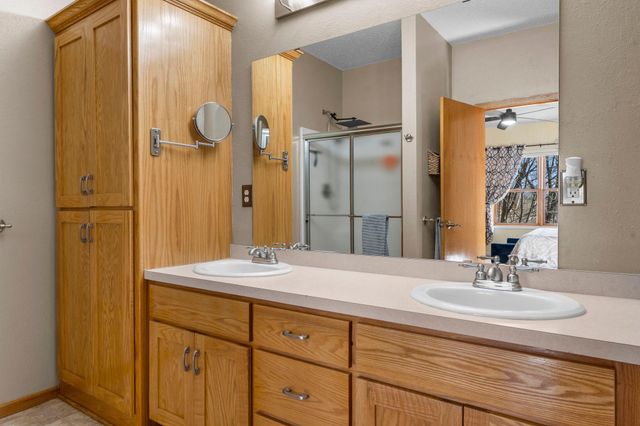 31104 Morley Drive, Lindstrom, MN 55045