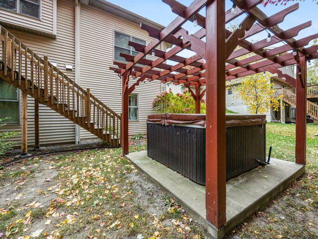 31104 Morley Drive, Lindstrom, MN 55045