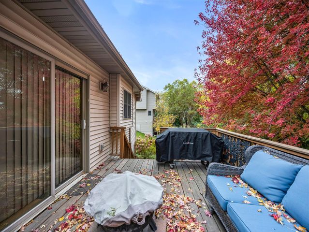 31104 Morley Drive, Lindstrom, MN 55045