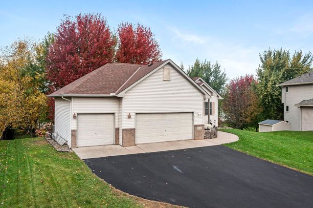 31104 Morley Drive, Lindstrom, MN 55045