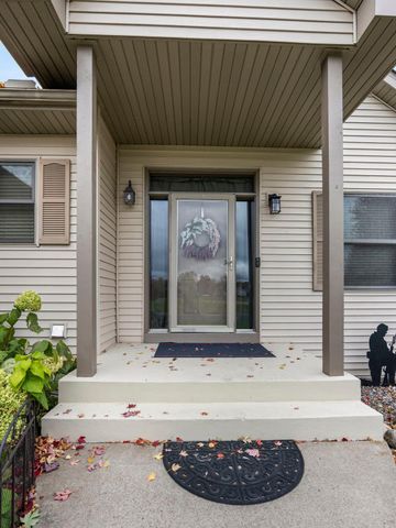 31104 Morley Drive, Lindstrom, MN 55045