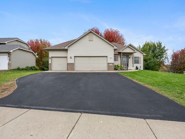 31104 Morley Drive, Lindstrom, MN 55045