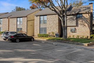 15221 Berry Trail 709, Dallas, TX 75248