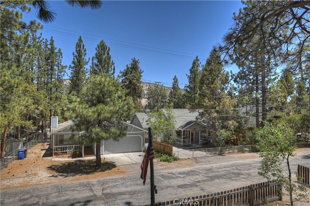 218 E Barker Boulevard, Big Bear City, CA 92314