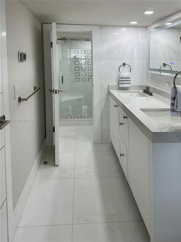 5701 Collins Ave 1221, Miami Beach, FL 33140