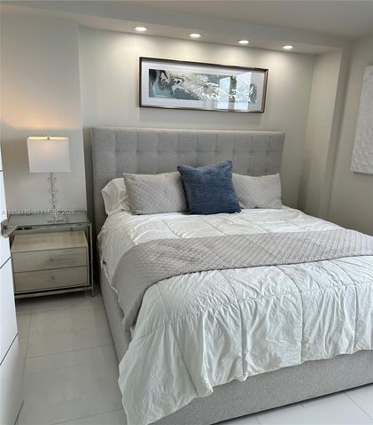 5701 Collins Ave 1221, Miami Beach, FL 33140