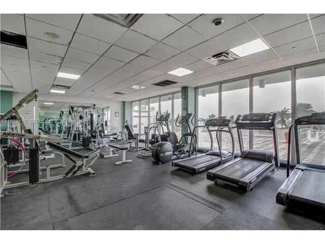 5701 Collins Ave 1221, Miami Beach, FL 33140