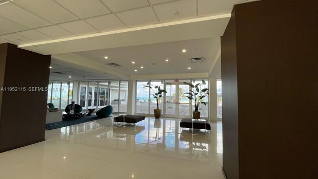 5701 Collins Ave 1221, Miami Beach, FL 33140