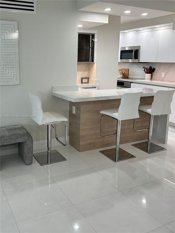 5701 Collins Ave 1221, Miami Beach, FL 33140