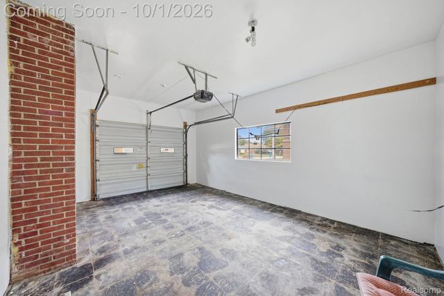 16816 Collinson Avenue, Eastpointe, MI 48021