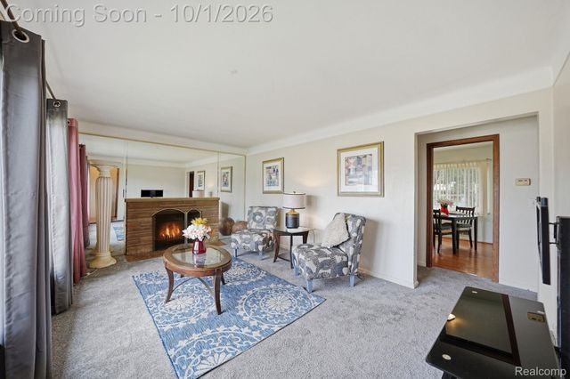 16816 Collinson Avenue, Eastpointe, MI 48021