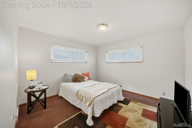16816 Collinson Avenue, Eastpointe, MI 48021