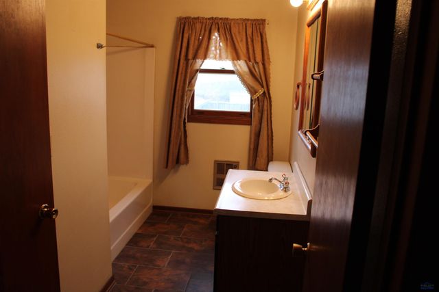 4741 HAMLIN CT, Rapid City, SD 57703