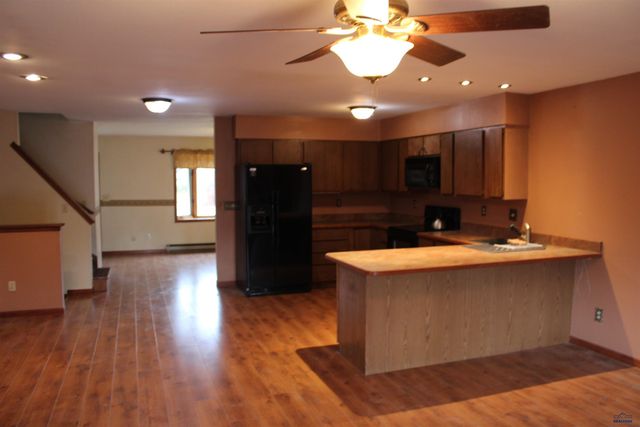 4741 HAMLIN CT, Rapid City, SD 57703