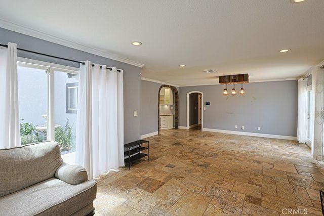15001 Victoria, Huntington Beach, CA 92647