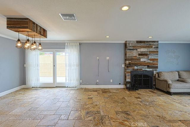 15001 Victoria, Huntington Beach, CA 92647