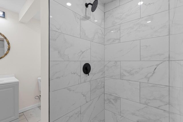 5358 N 61st STREET, Milwaukee, WI 53218