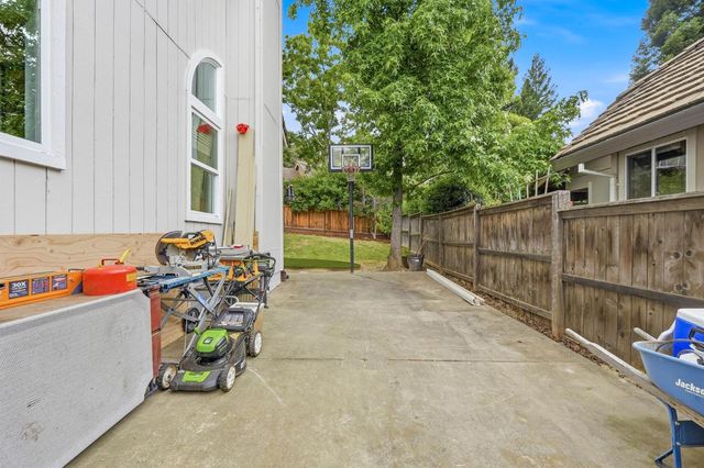 2550 Carnelian Cir, El Dorado Hills, CA 95762