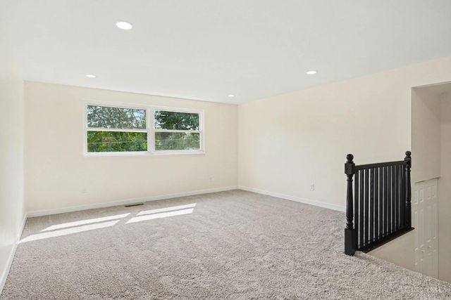 1687 Valdosta Drive, Sharonville, OH 45246