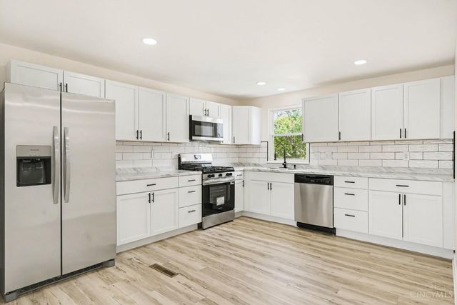 1687 Valdosta Drive, Sharonville, OH 45246