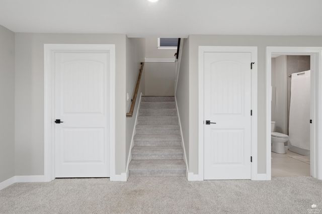409 Ledgestone Ridge CT, Manhattan, KS 66503