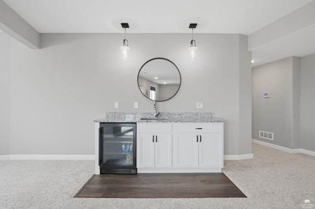 409 Ledgestone Ridge CT, Manhattan, KS 66503
