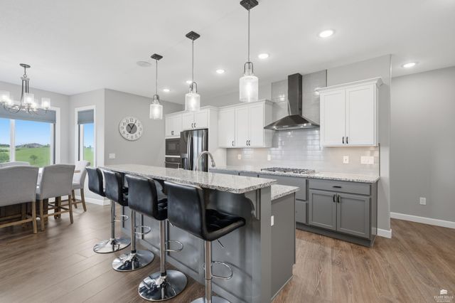 409 Ledgestone Ridge CT, Manhattan, KS 66503