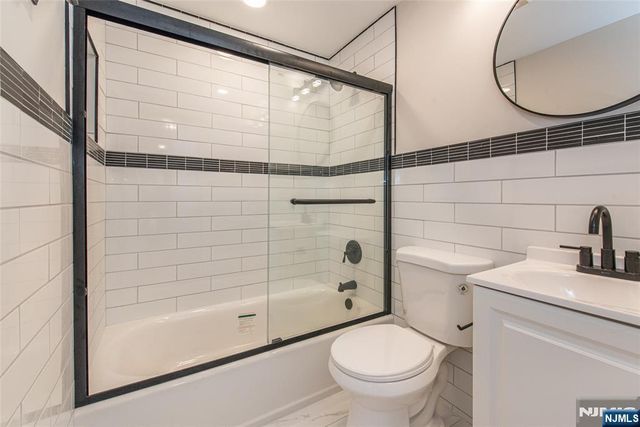 502 Otterhole Road, West Milford, NJ 07480