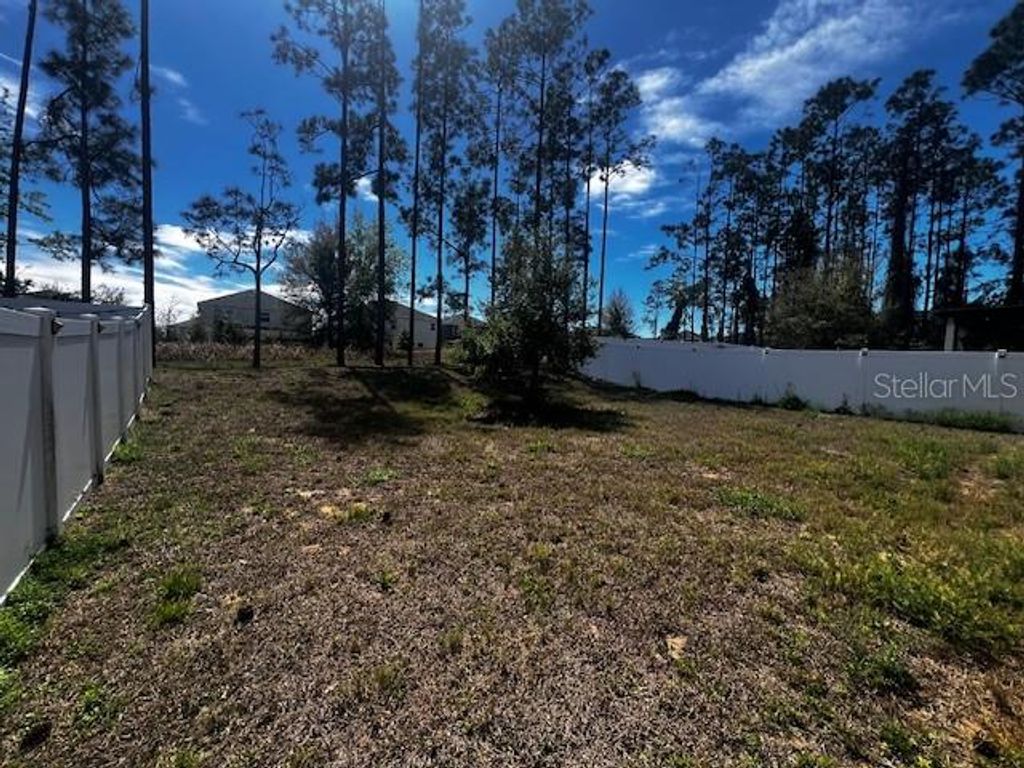 Image 5 of property listing at 1135 GARRETT GILLIAM DRIVE, Ocoee, FL 34761