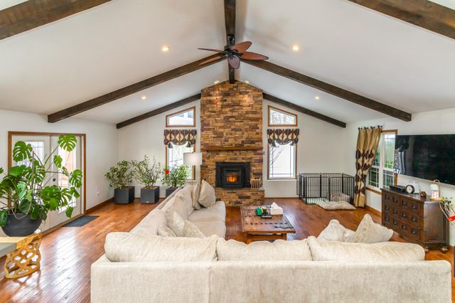 7206 N CHARLES ST N, Lutherville Timonium, MD 21093
