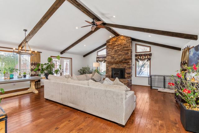 7206 N CHARLES ST N, Lutherville Timonium, MD 21093
