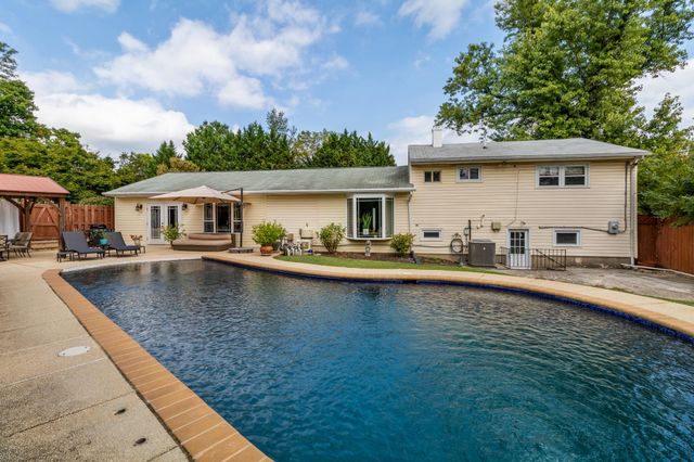 7206 N CHARLES ST N, Lutherville Timonium, MD 21093