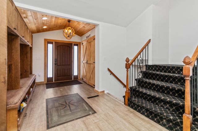 7206 N CHARLES ST N, Lutherville Timonium, MD 21093