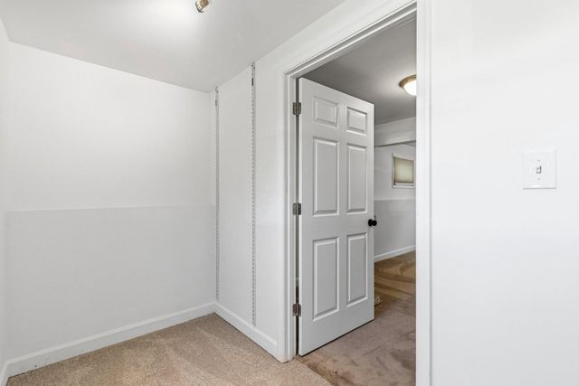 7206 N CHARLES ST N, Lutherville Timonium, MD 21093